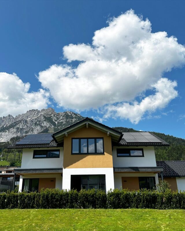 🏠 #photovoltaik #solar #energiewende #erneuerbareenergie #solarenergie #nachhaltigkeit #sonnenenergie #energie #pv #strom #erneuerbareenergien #solarenergy #sonne #photovoltaic #pvanlage #solarpower #solaranlage #klimaschutz #solarpanels #greenenergy #renewableenergy #gr #energy #kostrom #heizung #hausbau #sonnenstrom #t #pelletheizung #umwelt